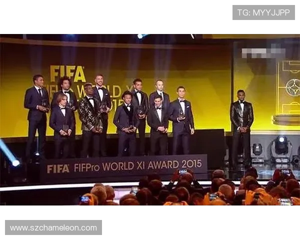 疯狂进攻与数据荣耀拉菲尼亚霸气回应未入FIFPRO年度最佳11人名单 疯狂进攻与数据荣耀拉菲尼亚霸气回应未入FIFPRO年度最佳11人名单