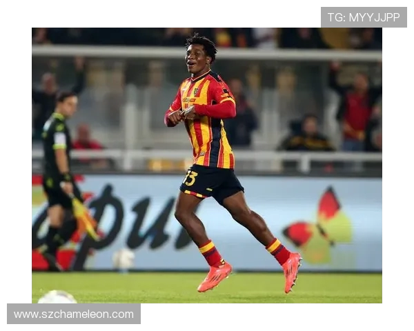 罗马诺：齐尔克泽尚未提交租借请求 目前专注于曼联未来计划